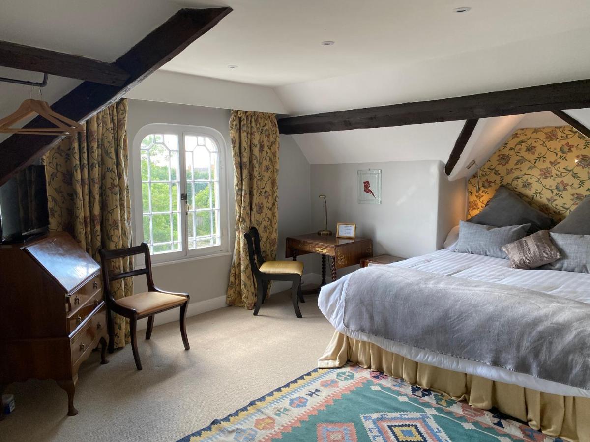 Victoria Spa Lodge สแตรทฟอร์ด อะพอน เอวอน ภายนอก รูปภาพ