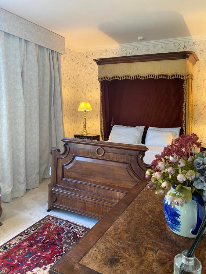 Victoria Spa Lodge สแตรทฟอร์ด อะพอน เอวอน ภายนอก รูปภาพ