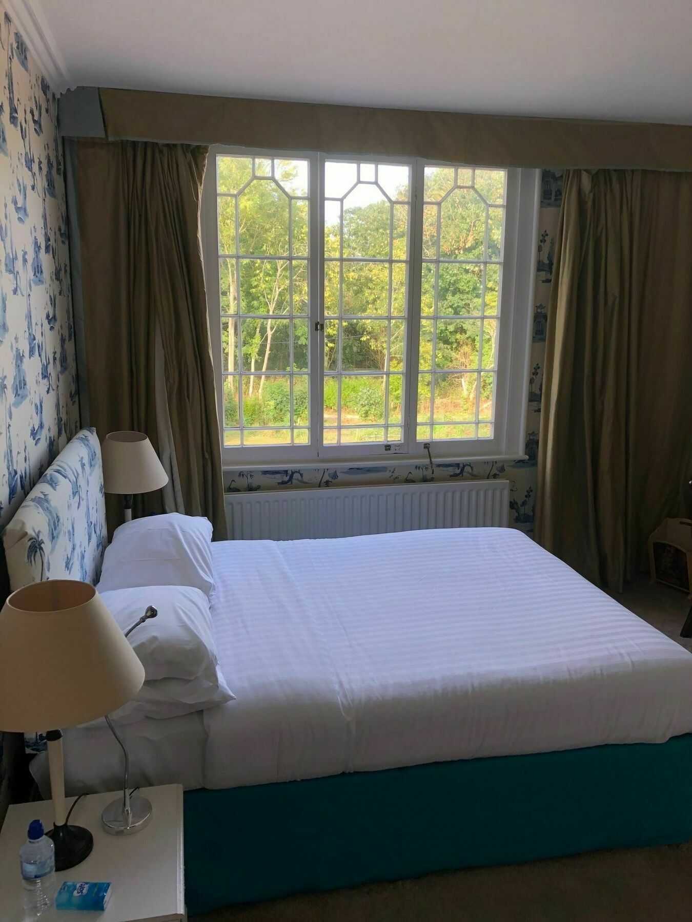 Victoria Spa Lodge สแตรทฟอร์ด อะพอน เอวอน ภายนอก รูปภาพ