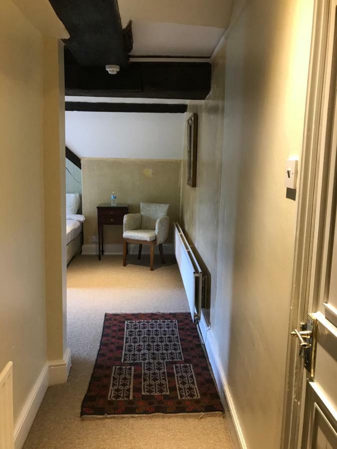 Victoria Spa Lodge สแตรทฟอร์ด อะพอน เอวอน ภายนอก รูปภาพ